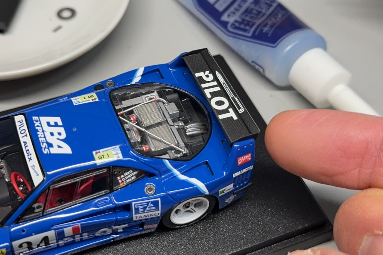 アイドロンのF40LMのリビルド（その2）